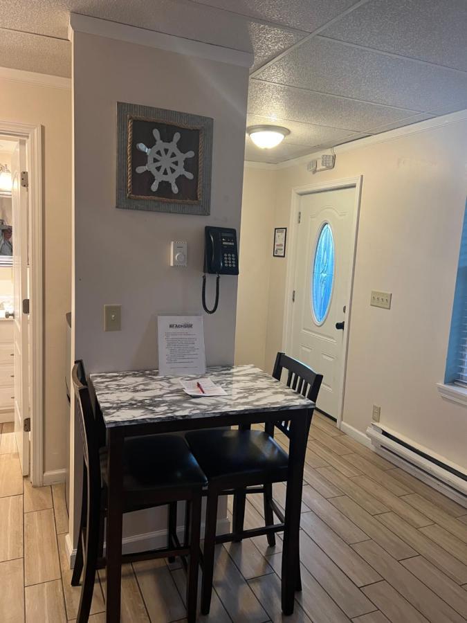 The Beachside Sylvan Beach Exterior photo